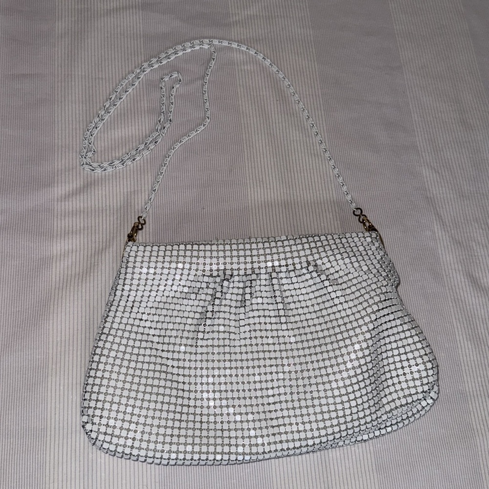 Vintage Mesh White & Gold Purse 🌼